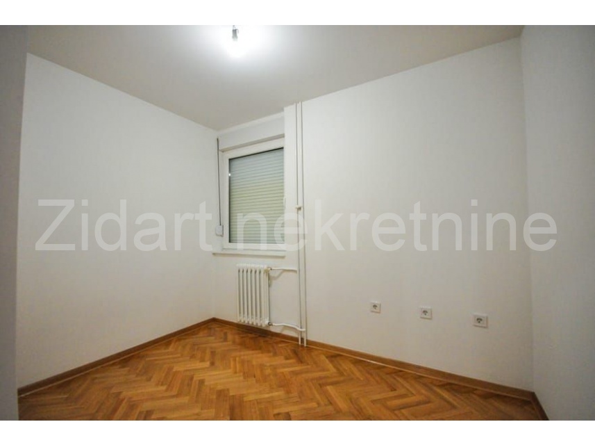 Квартира, 753 м², 240 000$ — FAKTOR